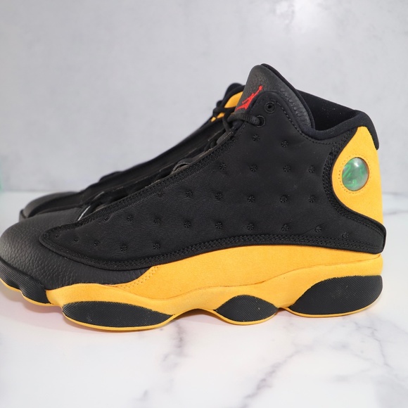 Jordan 13 retro class of 2002